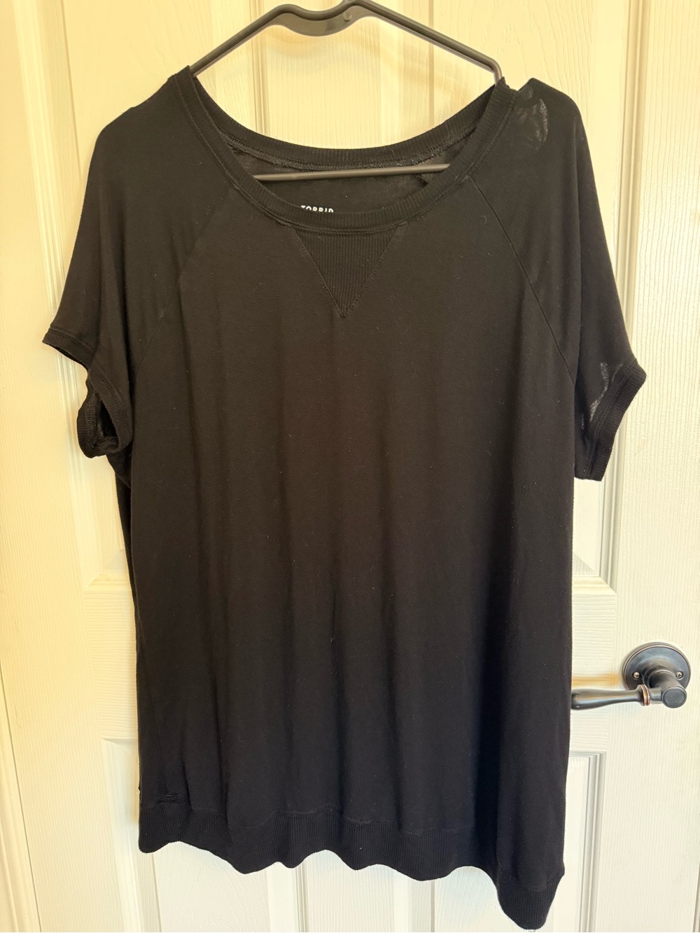 Torrid Super Soft Black Short Sleeve Sweatshirt Tunic Top 1 1X 14/16